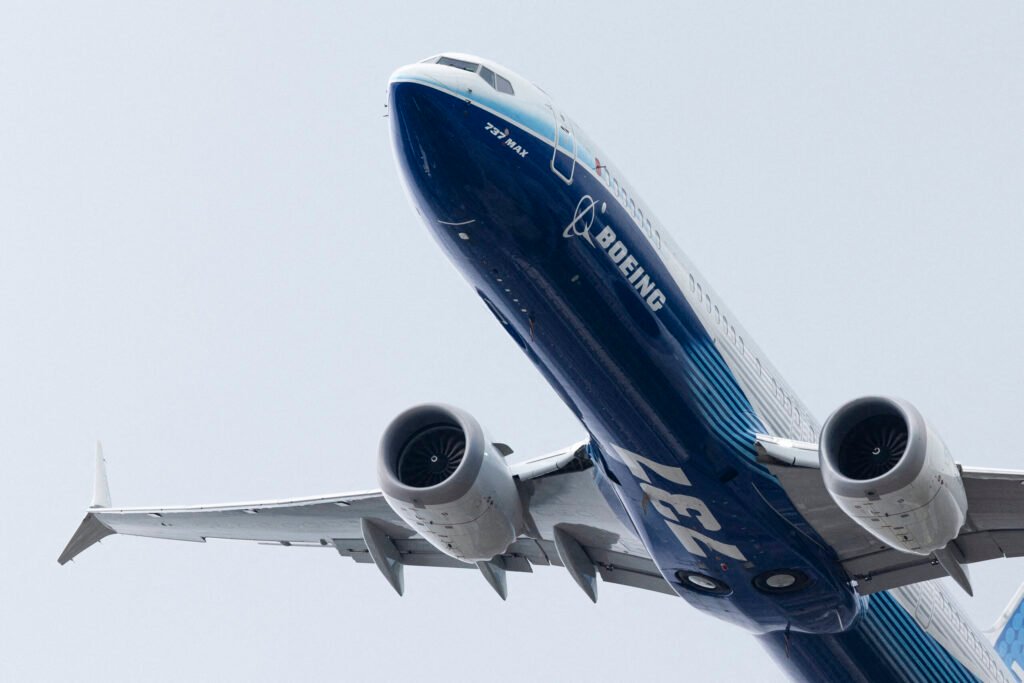 TAROM renunță la trei Boeinguri 737 MAX 8 din comanda făcută în 2018 Pană de motor pe un zbor Southwest Airlines din California. Pasagerii, în siguranță după aterizarea de urgență