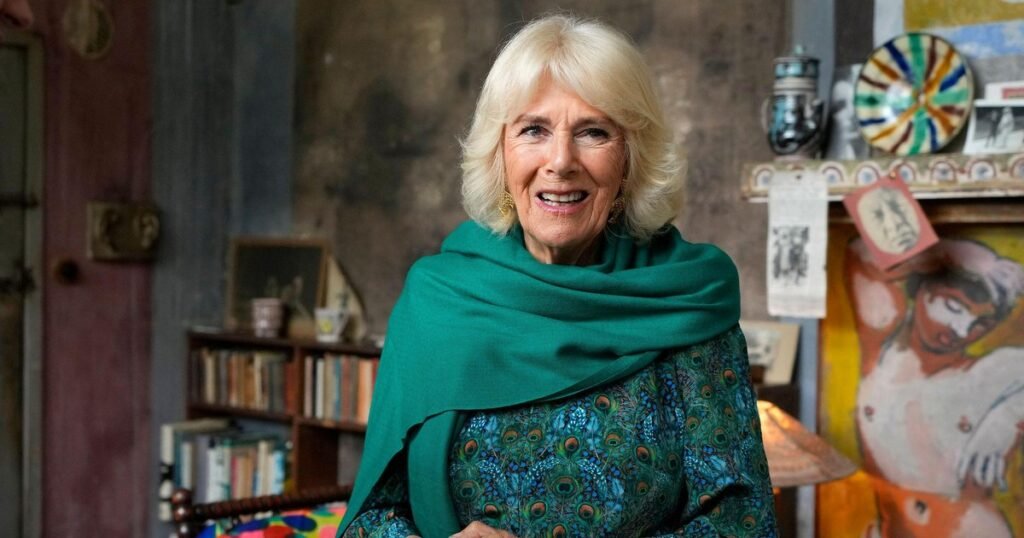 Regina Camilla a anunțat că este bolnavă cu câteva ore înainte de sosirea lui Trump în UK. Ar putea fi o strategie pentru a evita să se fotografieze cu liderul SUA Regina Camilla a anunțat că este bolnavă cu câteva ore înainte de sosirea lui Trump în UK. Ar putea fi o strategie pentru a evita să se fotografieze cu liderul SUA