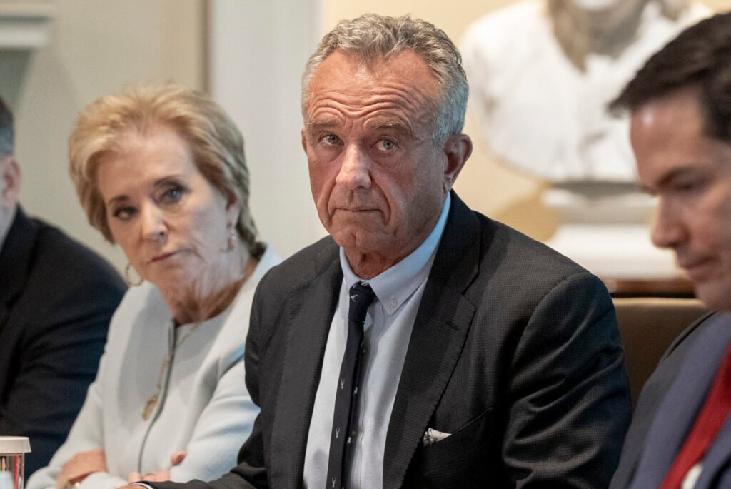 Secretarul american al Sănătății vrea să declare că Tylenolul în sarcină provoacă autism Secretarul american al Sănătății vrea să declare că Tylenolul în sarcină provoacă autism