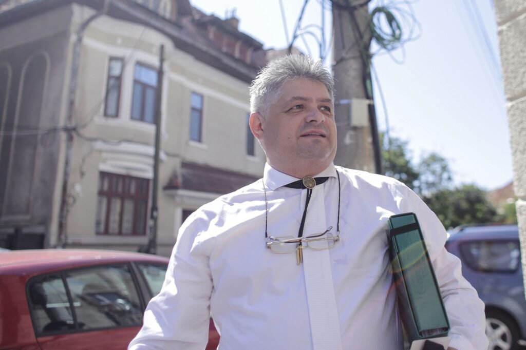 Secureanu, iertat de 11 ani de închisoare. Curtea: „Instanțele trebuie să inspire încredere inculpatului”