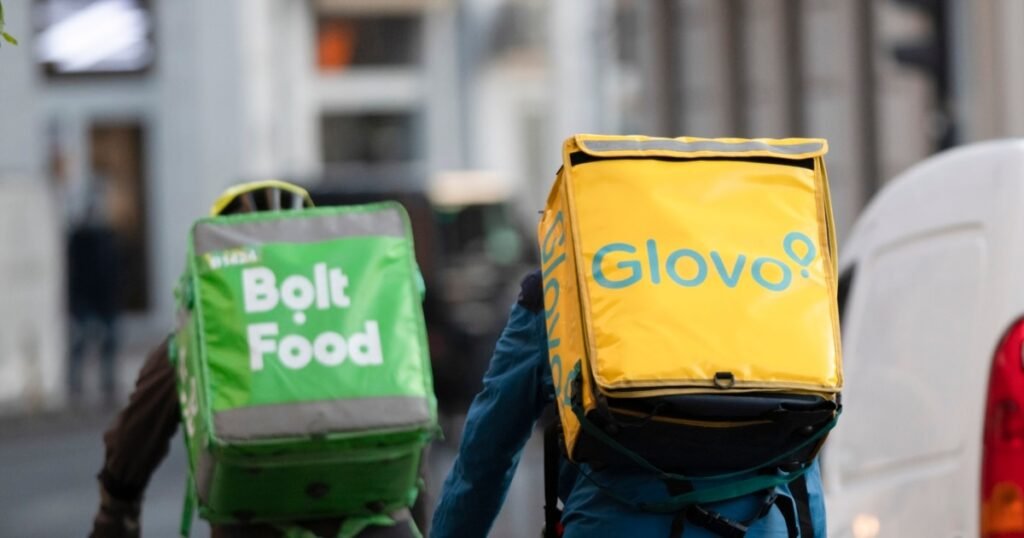 Tânărul care a lovit un livrator din Bangladesh, anchetat și pentru utilizarea simbolurilor fasciste, legionare, rasiste sau xenofobe