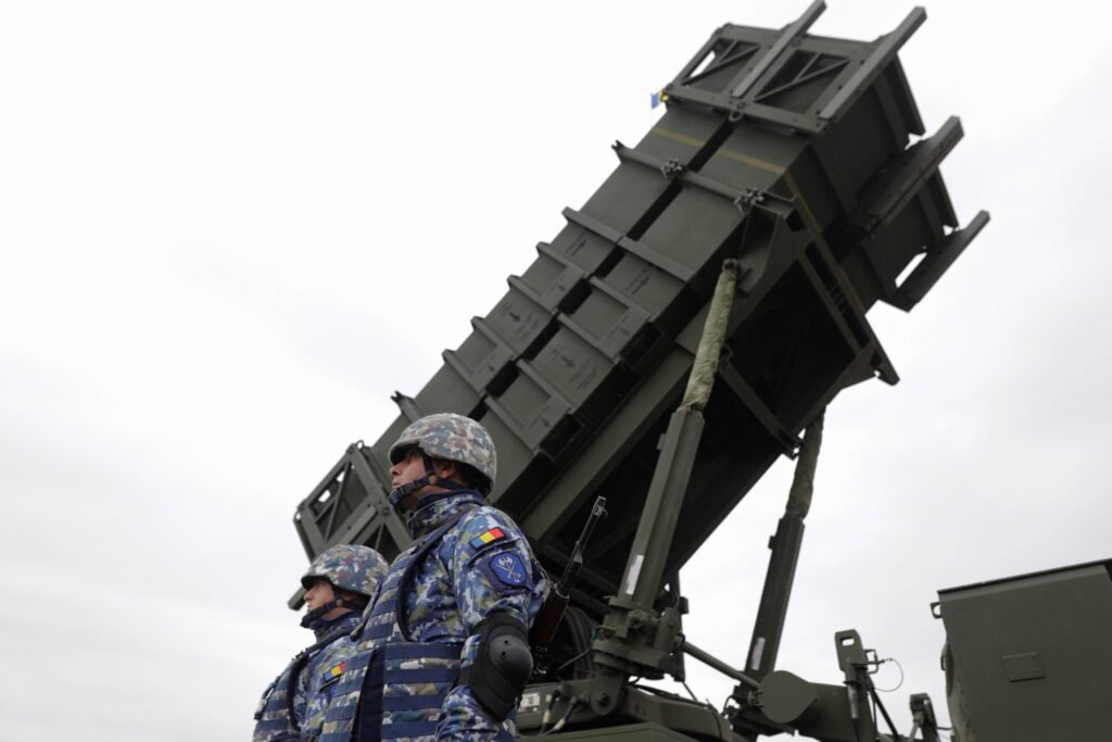 The Atlantic: SUA limitează discret vânzările de arme. Europa, pe cont propriu în fața Rusiei?