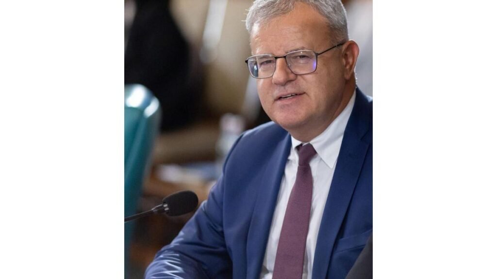 Trenurile vor circula din nou pe ruta Târgoviște-Pietroșița, de luni