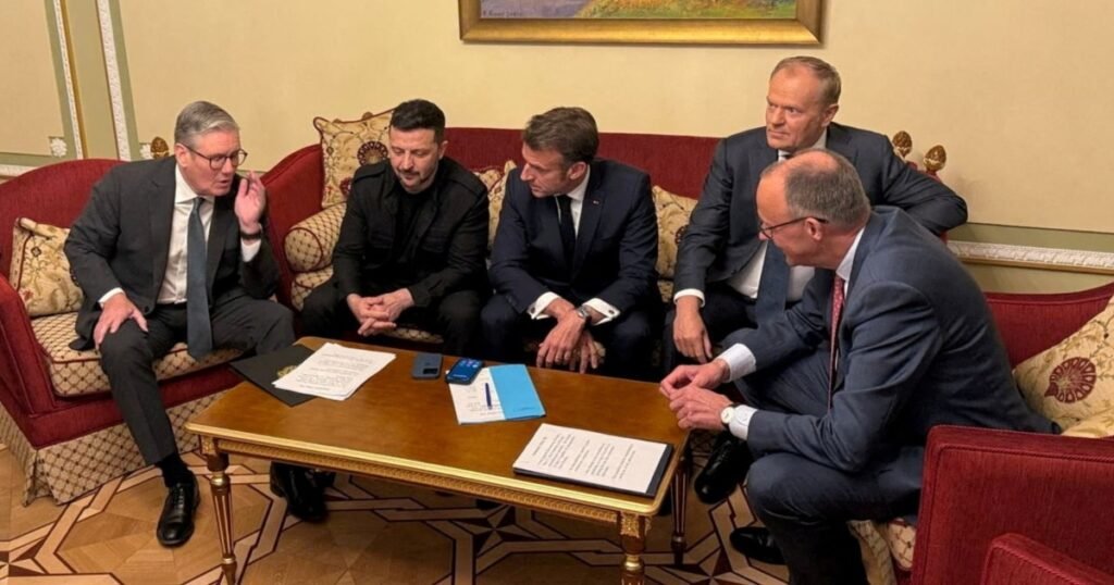 Trump îndeamnă aliații europeni să nu mai cumpere petrol rusesc și să facă presiuni asupra Chinei pe fondul războiului din Ucraina Trump îndeamnă aliații europeni să nu mai cumpere petrol rusesc și să facă presiuni asupra Chinei pe fondul războiului din Ucraina