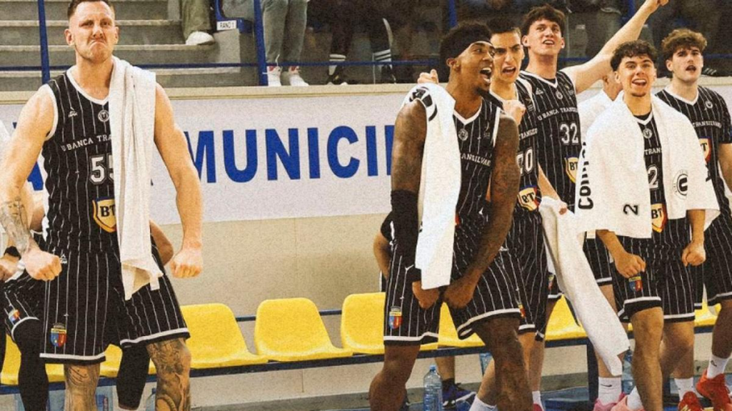 U-BT Cluj-Napoca a cucerit Supercupa României U-BT Cluj-Napoca a cucerit Supercupa României