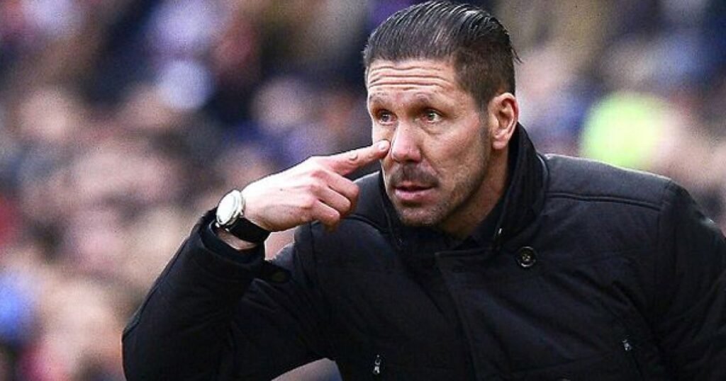 UEFA a deschis anchetă, după ce Diego Simeone a fost insultat de un suporter al echipei Liverpool
