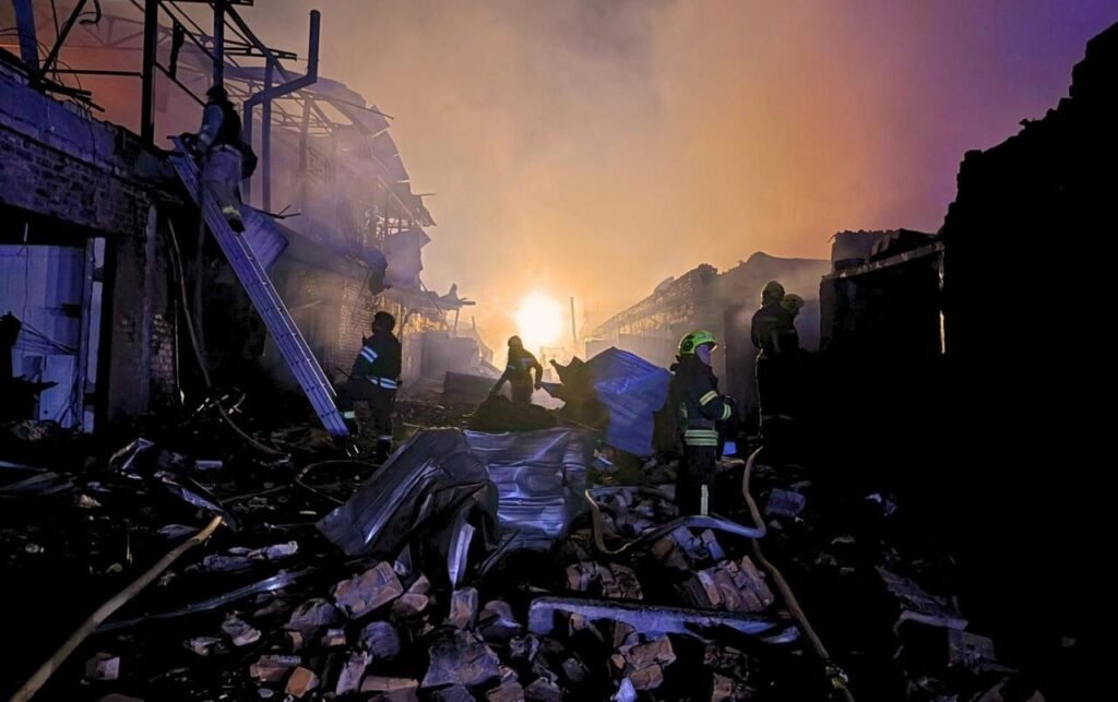 Ziua 1287 Atacuri la granița României, alertă aeriană în Tulcea. Ucraina a eliberat un sat, rușii se pregătesc de atac în Donețk. Evacuări în toiul nopții în Rostov