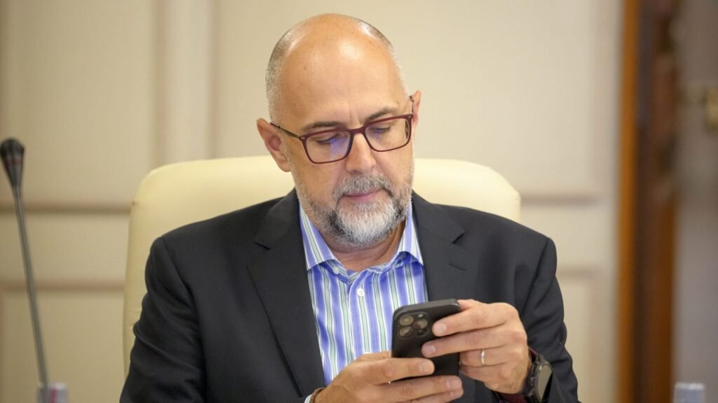Kelemen Hunor, după discuția șefilor coaliției cu Nicușor Dan la Cotroceni: „Bolojan era obișnuit singur la Oradea, acum face eforturi”