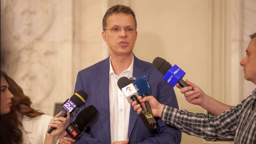 Ionuț Moșteanu este ministrul USR al Apărării din iunie 2025
