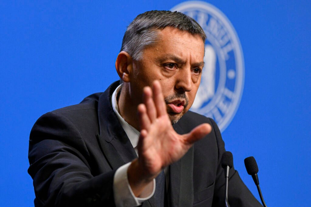 Daniel David propune consultări cu Ministerul Educației din Ucraina Daniel David propune consultări cu Ministerul Educației din Ucraina