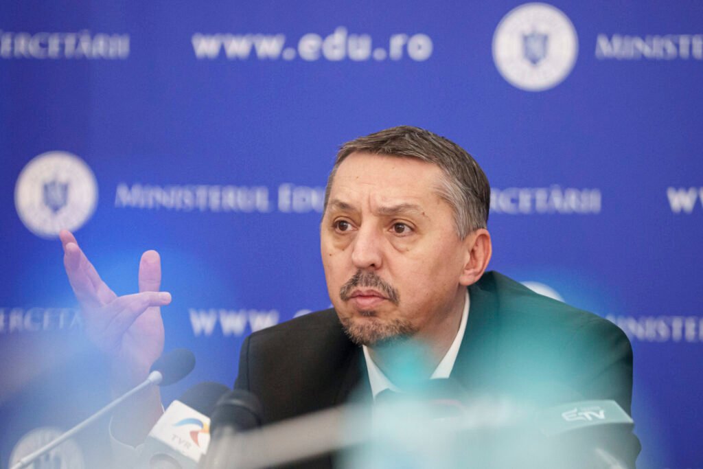 Nu au fost anulate posturi de titulari Nu au fost anulate posturi de titulari