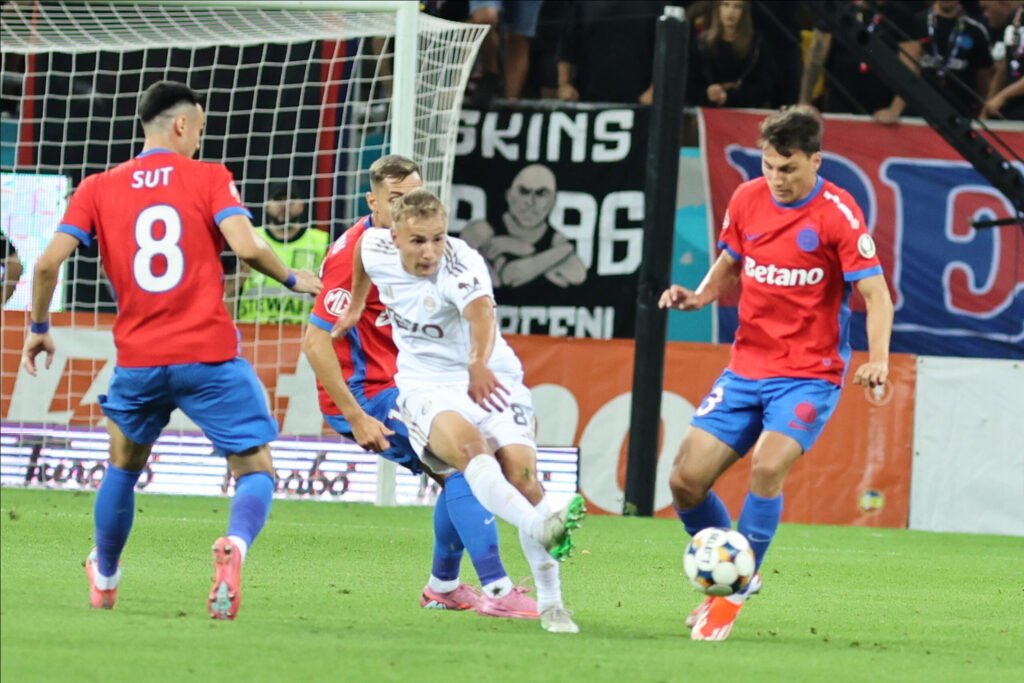 Presa din Serbia face o analiză dură celor de la FCSB: „La echipă s-a instaurat haosul”