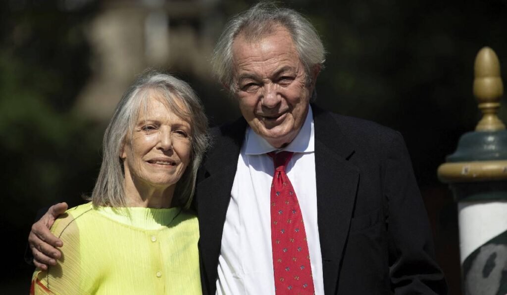 Remo Girone, Tano Cariddi din „Caracatița”, a murit în casa sa din Monaco. Actorul avea 76 de ani Remo Girone, Tano Cariddi din „Caracatița”, a murit în casa sa din Monaco. Actorul avea 76 de ani