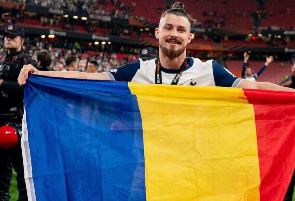 Vestea primită de Mircea Lucescu în privința lui Radu Drăgușin