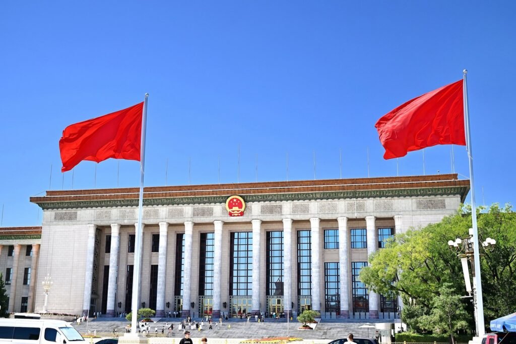 Xi Jinping: Adaptarea religiilor la valorile și cultura chineză este cheia armoniei sociale și a coeziunii naționale