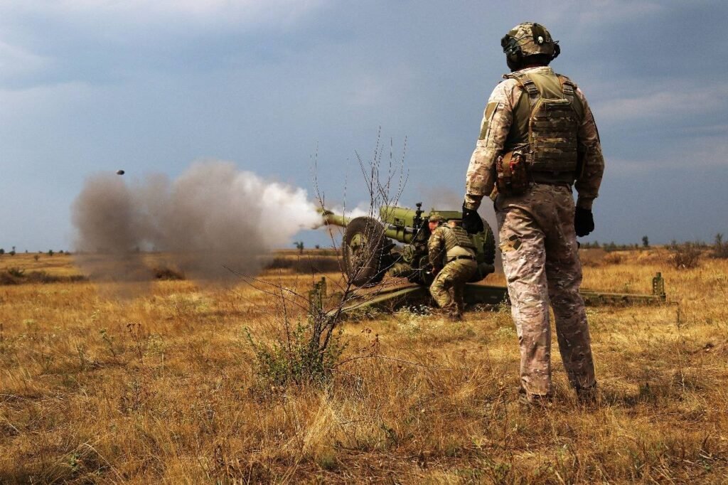 Ziua 1318 Kievul lovește direct în inima Rusiei. Moscova țintește rețeaua energetică și pe cea de gaze. Armele pentru Ucraina întârzie