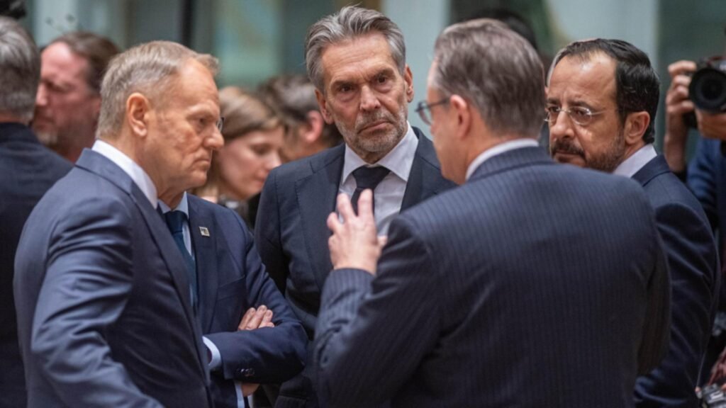 Bolojan primește marți un oaspete important. Vizită strategică și deplasare la o bază aeriană din România Dick Schoof. Foto: Profimedia