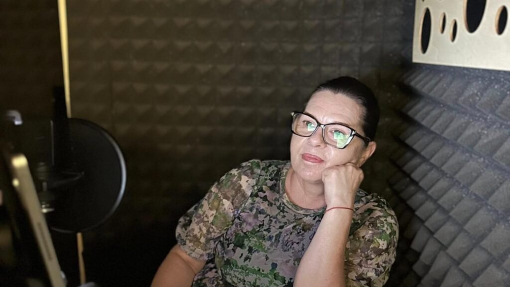 Cum au capturat generalii din umbră televiziunea publică? Adriana Săftoiu, legături cu statul paralel Adriana Săftoiu a fost recent numită director al TVR