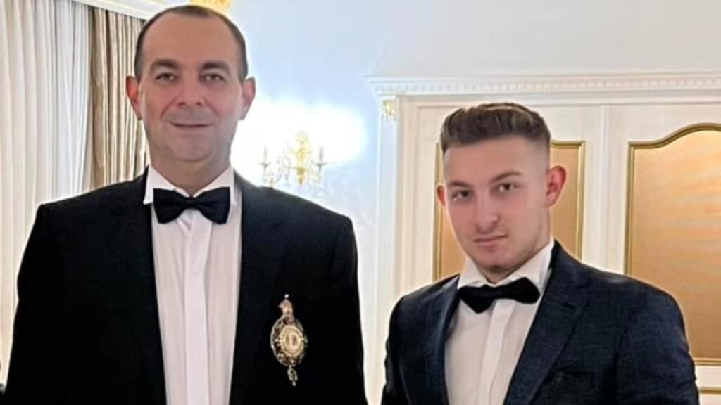 Daniel Cioabă și fiul său Kevin. Foto/FB