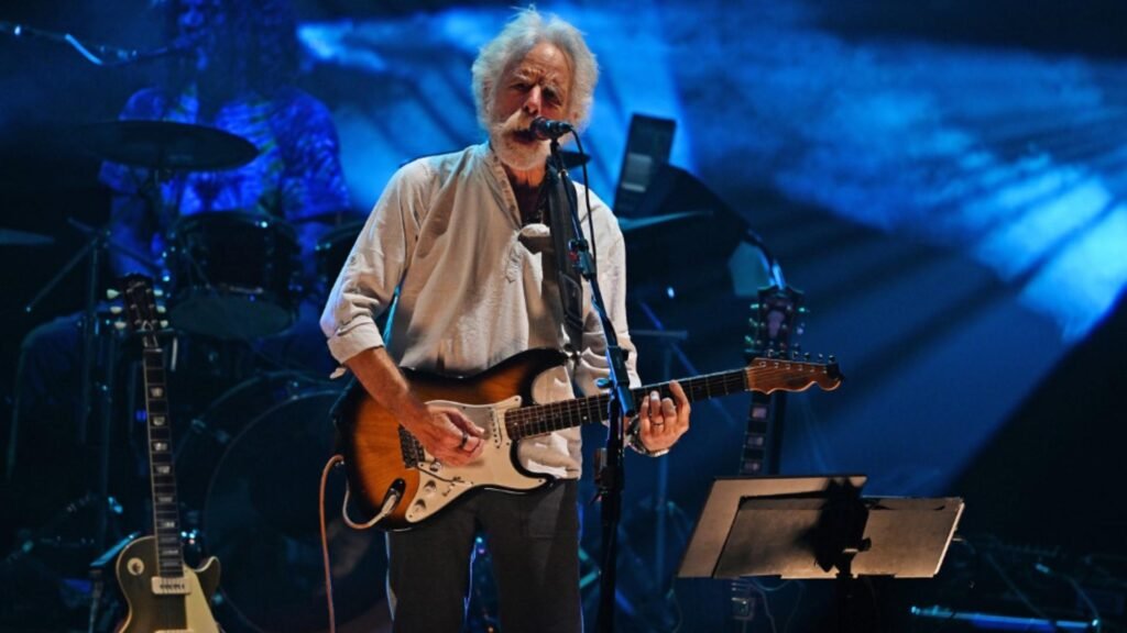 Bob Weir a murit după o luptă cu cancerul diagnosticat în luna iulie a anului trecut. Foto/Profimedia