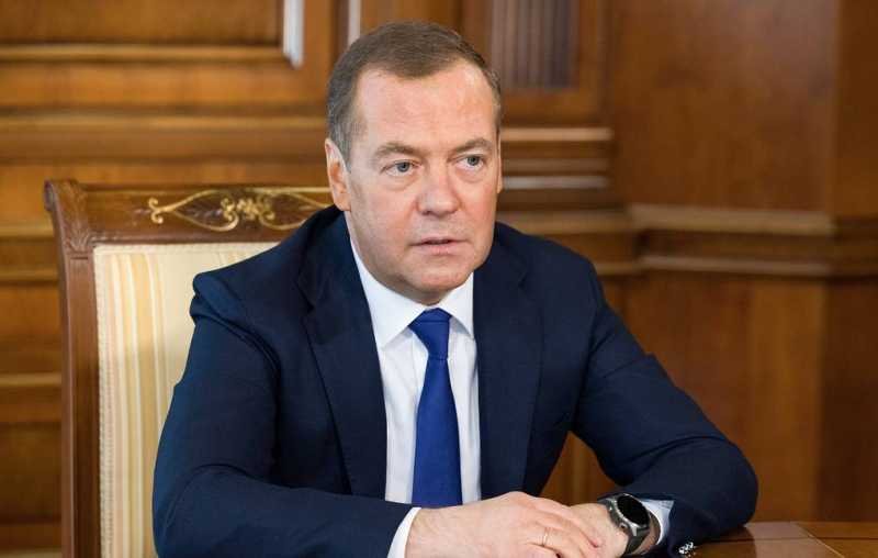 Fostul președinte rus Medvedev propune scenarii de răpire care să-l vizeze și pe cancelarul german Merz Image