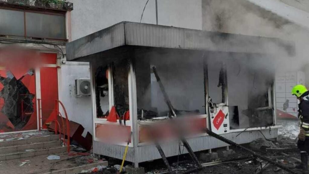 Incendiu urmat de explozia unei butelii, la o plăcintărie din Gherla. FOTO: News.ro