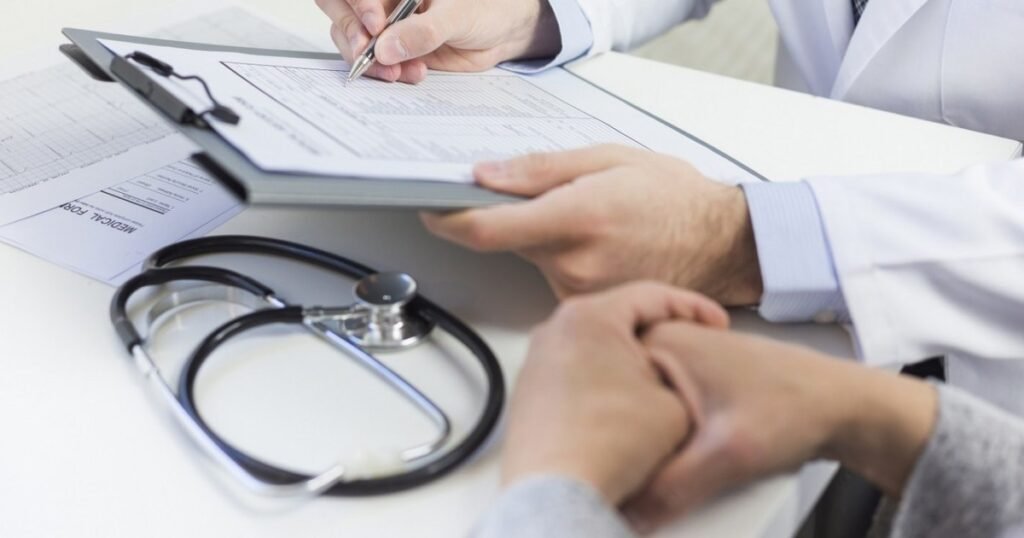 Pacienții care ar putea fi exceptați de la neplata primei zile de concediu medical