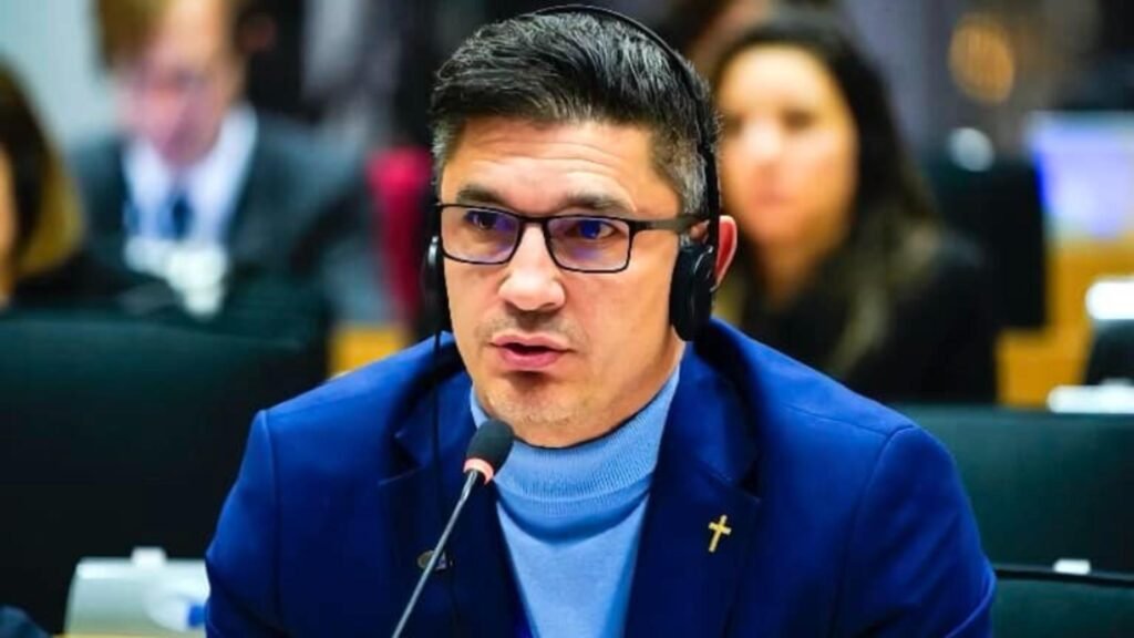 ”Toată lumea este supărată” -VIDEO Luis Lazarus, printre patrioții sătui să fie umiliți de Bolojan