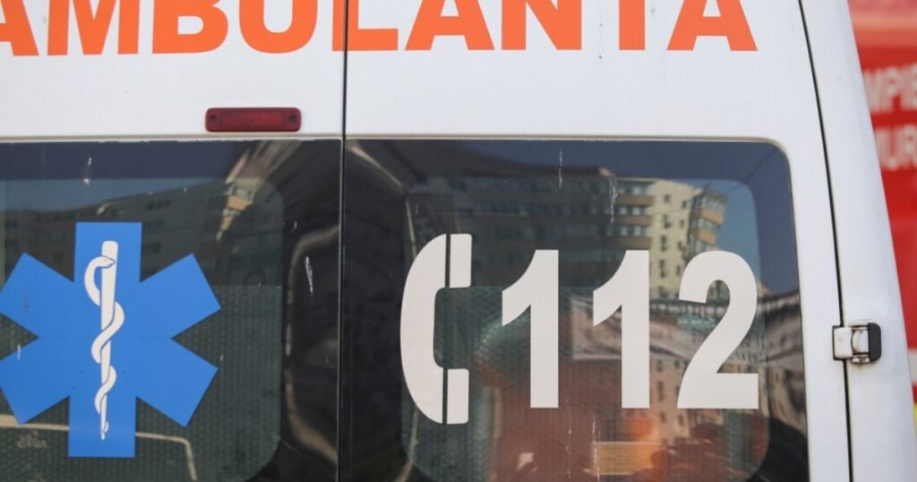 Un copil instituţionalizat, cu dizabilități grave, transferat singur la un spital din Bucureşti. Cum justifică DGASPC lipsa empatiei