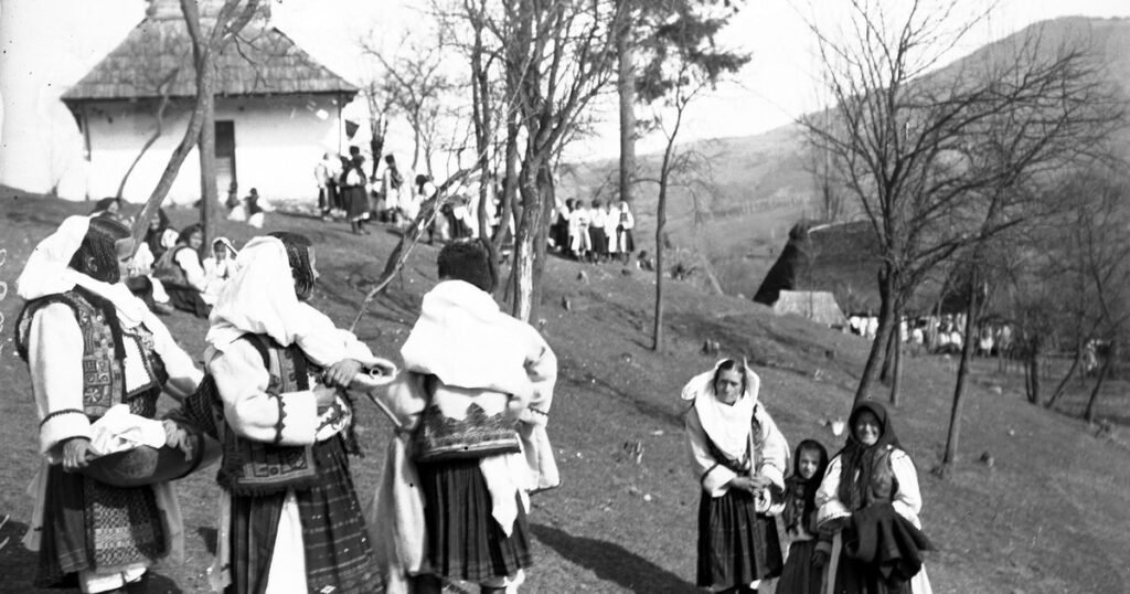 Cum țineau românii Postul Paștelui în secolele trecute: „Sunt habotnici, dar cu toții beau vin, bere, rachiu”