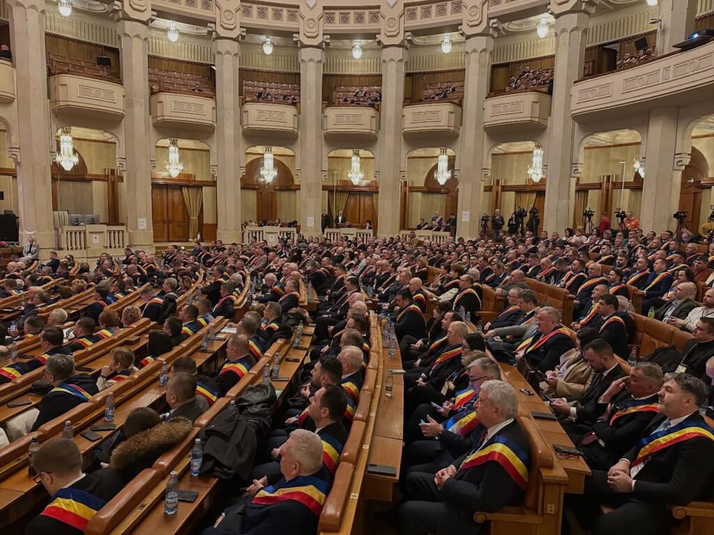 EXCLUSIV Dezmăț pe bani publici. Chef de jumătate de milion de euro pentru primari. Fără cazare