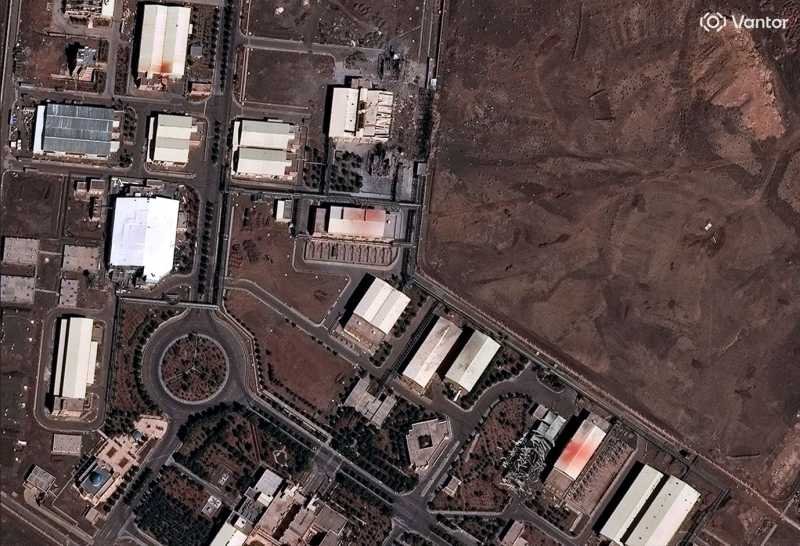 Iranul afirmă că nu a detectat scurgeri radioactive după bombardamentele asupra uzinei nucleare de la Natanz Image