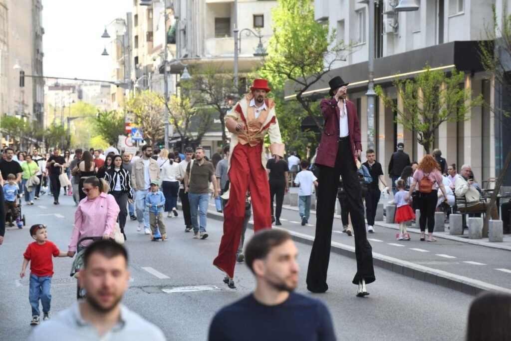 Calea Victoriei a înregistrat cea mai mare valoare medie de noxe, 53 de micrograme pe metru cub