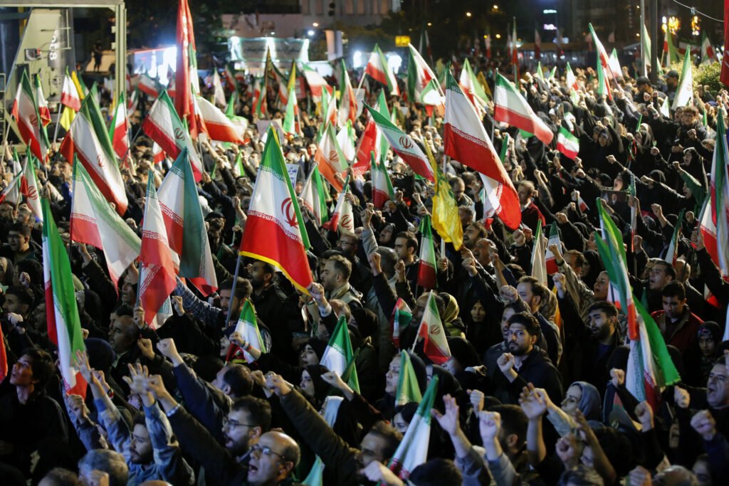 Cine conduce cu adevarat Iranul acum