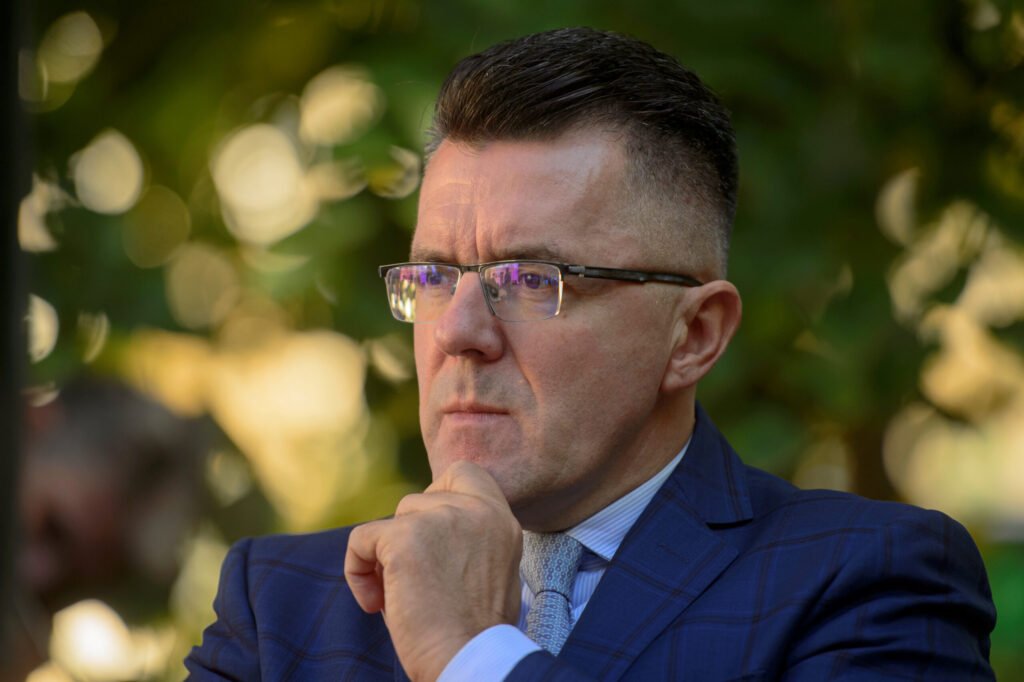 10 Mai 2026 devine momentul în care Prințul Nicolae reintră în spațiul public cu anvergură și determinare