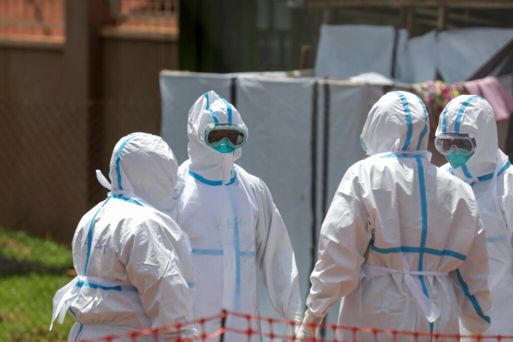 OMS declară urgență sanitară globală din cauza unui focar de Ebola în Congo și Uganda