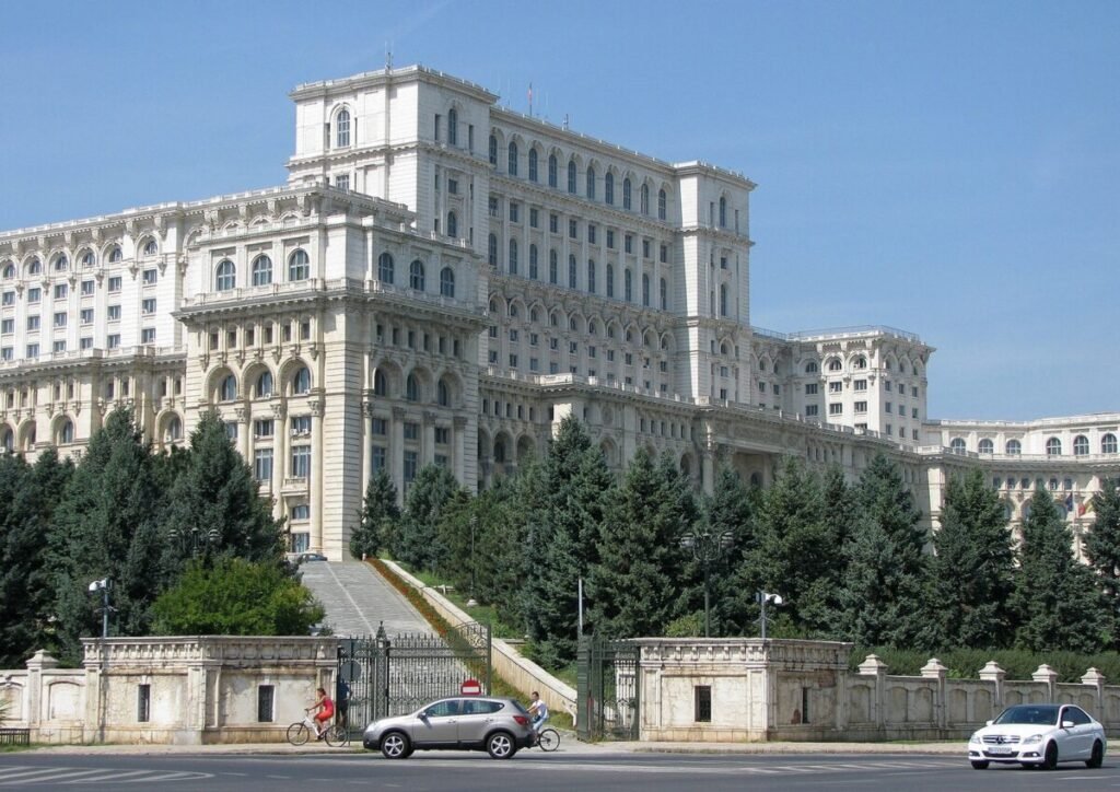 SUA ar putea orienta atenția către formatul „București 9” ca nou centru de putere al Europei