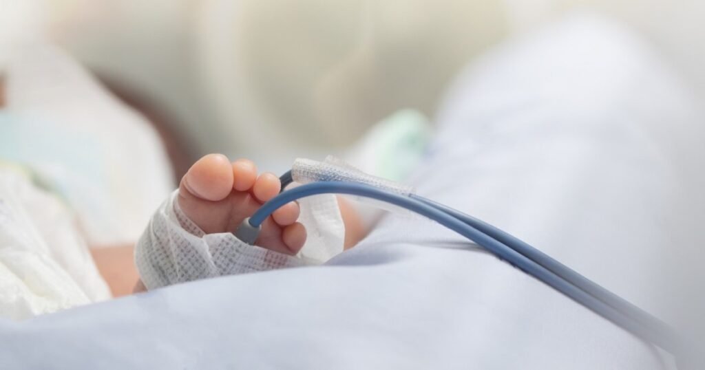 Sesizare de malpraxis, după moartea bebelușului născut prematur la Polizu. Ce au constatat inspectorii sanitari