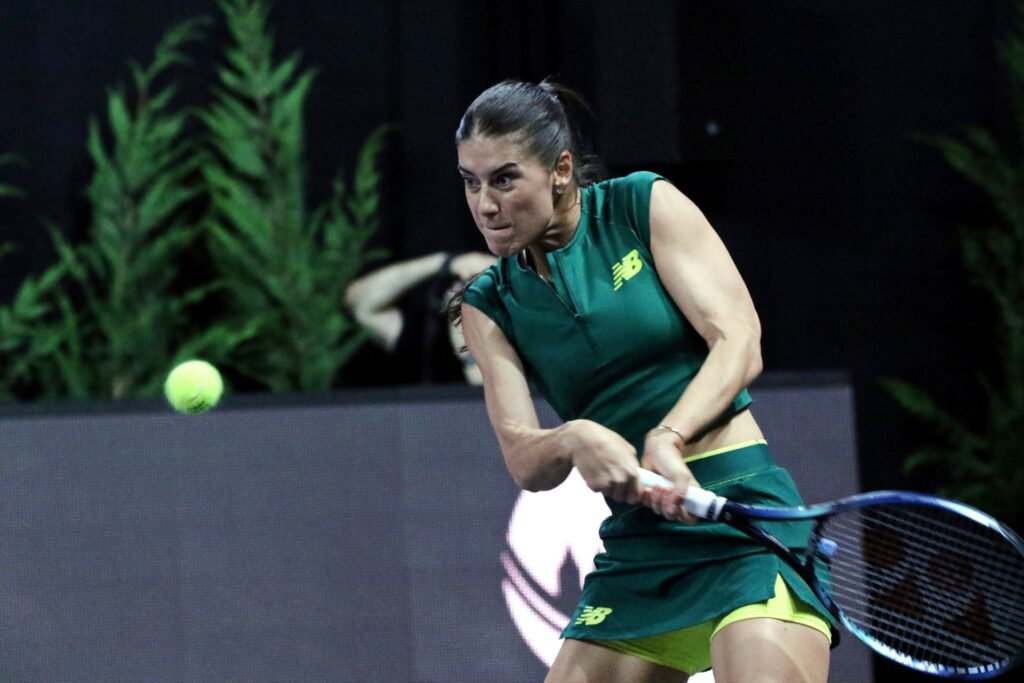 Sorana Cîrstea își poate egala cea mai bună clasare din ierarhia WTA. Sfert de finală cu Ostapenko, la Roma