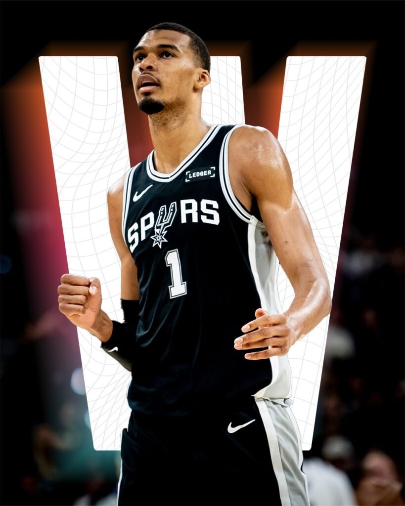 Starul francez Wembanyama conduce San Antonio Spurs la un pas de finala Conferinței de Vest în NBA