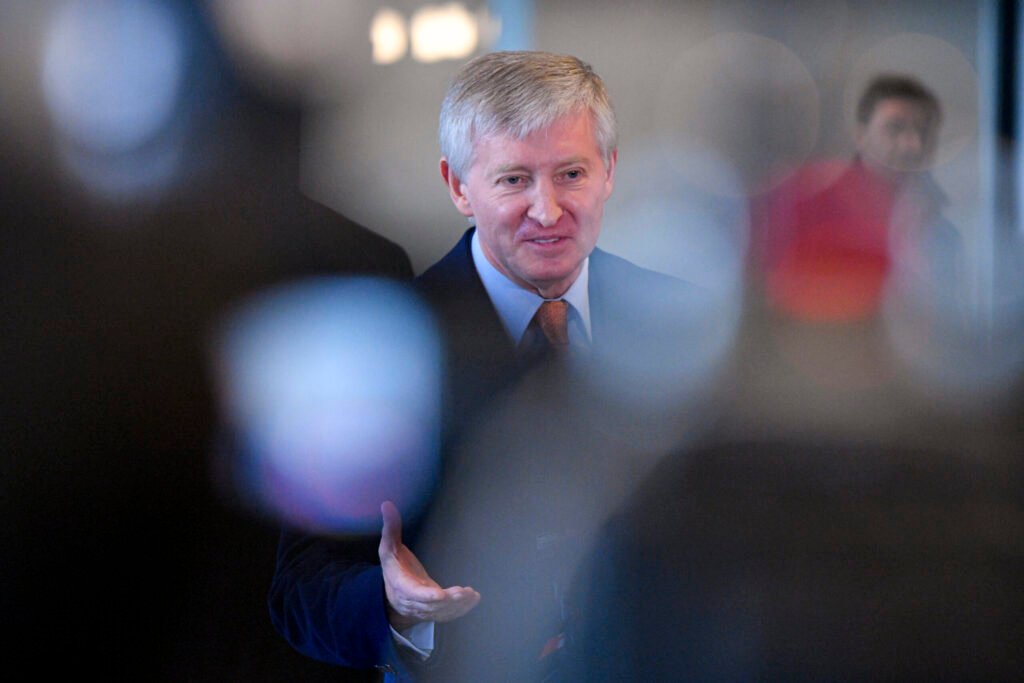 de la Văcărești la Galați, oligarhul ucrainean vrea tot