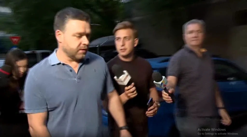 Ciprian Ciucu a trecut pe la secția de poliție pentru controlul judiciar. Edilul neagă acuzațiile din dosarele DNA Realitatea.NET