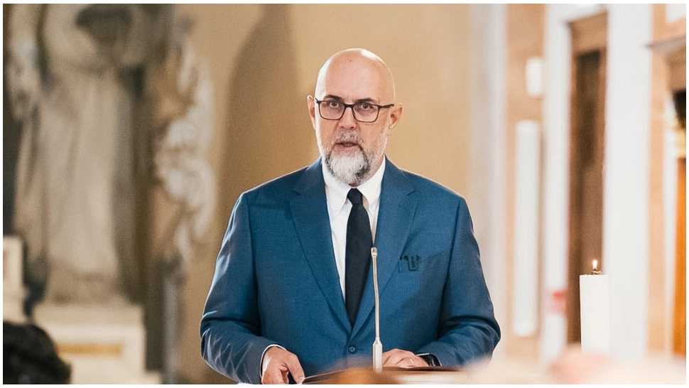 Kelemen Hunor:”Partidele din fosta coaliţie trebuie să se aşeze din nou la masa negocierilor” Realitatea.NET