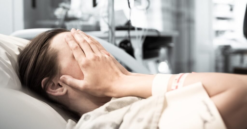 Numărul cazurilor de cancer crește alarmant. Medicii avertizează: „Riscăm să ne confruntăm cu o criză oncologică fără precedent”.