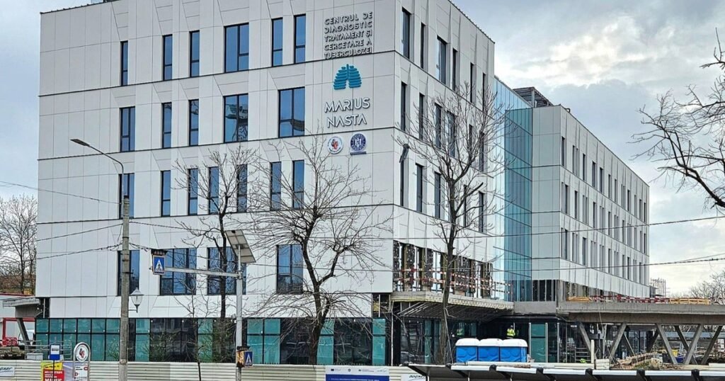 Premierul Bolojan: Finanțarea Centrului de Diagnostic și Tratament al Tuberculozei a fost deblocată. Constructorul a revenit pe șantier