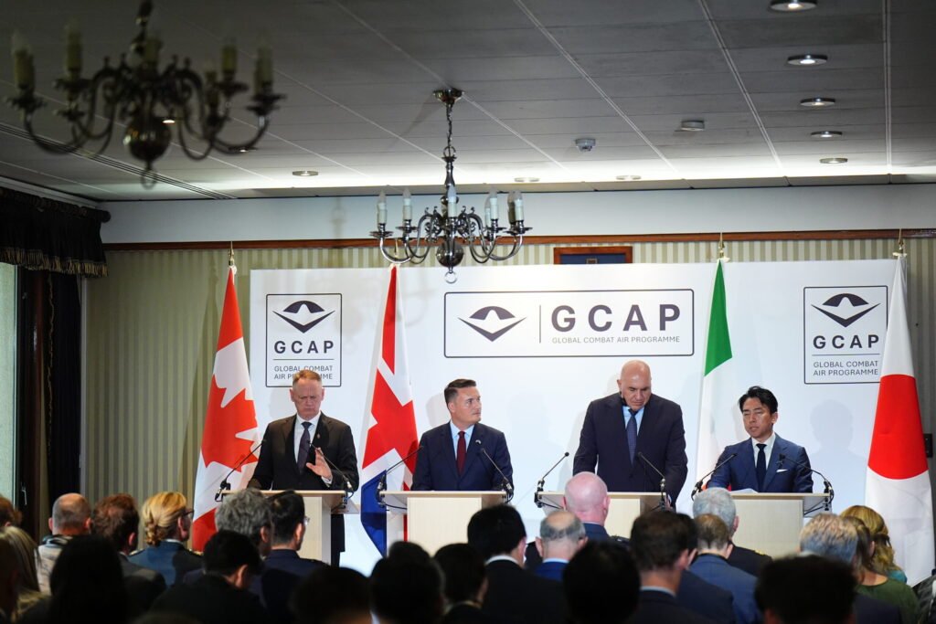 Canada se alătură proiectului britanico-italiano-japonez privind avioanele de vânătoare în calitate de prima țară observatoare Canada se alătură proiectului britanico-italiano-japonez privind avioanele de vânătoare în calitate de prima țară observatoare