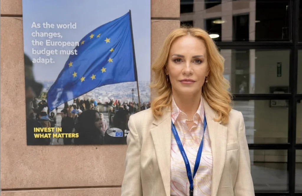 Gabriela Firea: Noi drepturi pentru pasagerii aerieni din UE. Bagaj de mână gratuit și despăgubiri de până la 600 de euro pentru zborurile întârziate