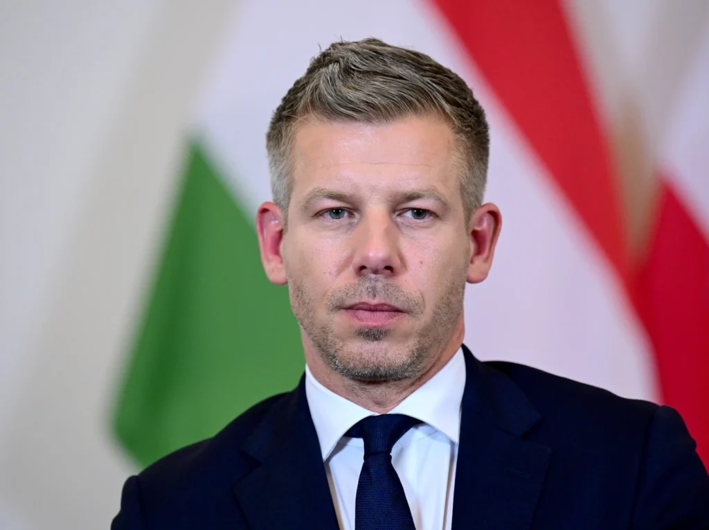 Peter Magyar a depus un proiect de modificare a Constituției Ungariei, cu 12 schimbări majore