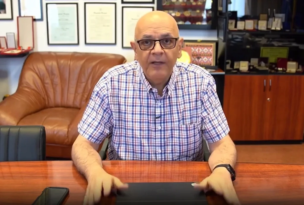 Raed Arafat, prima reacție după ce procurorii i-au pus sechestru pe avere:”Sunt victima incompetenței instituțiilor statului” -VIDEO Raed Arafat, prima reacție după ce procurorii i-au pus sechestru pe avere:”Sunt victima incompetenței instituțiilor statului” -VIDEO