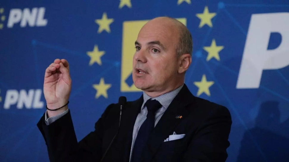 Rareș Bogdan: „Dezastrul economic marca Bolojan putea fi evitat!” Rareș Bogdan: „Dezastrul economic marca Bolojan putea fi evitat!”